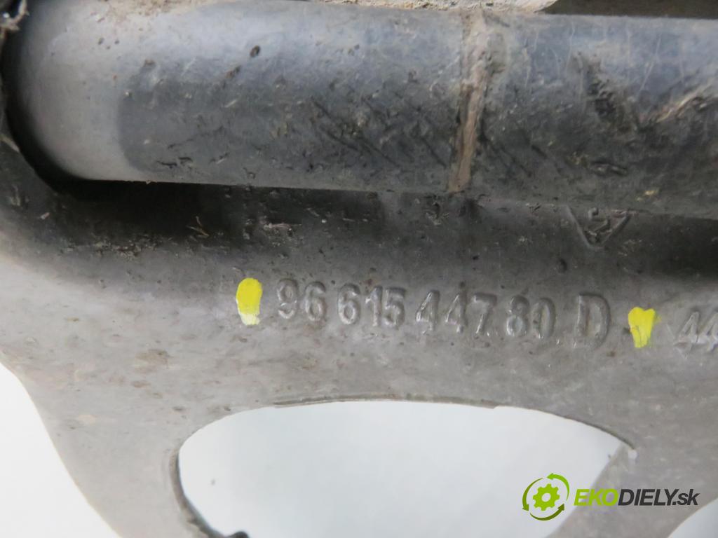 PEUGEOT 407 (6D_) SEDAN 2008 80,00 1.6 HDi 110 - 9HZ (DV6TED4) 1560,00 rameno PP 9661544780 ; 9661544780D