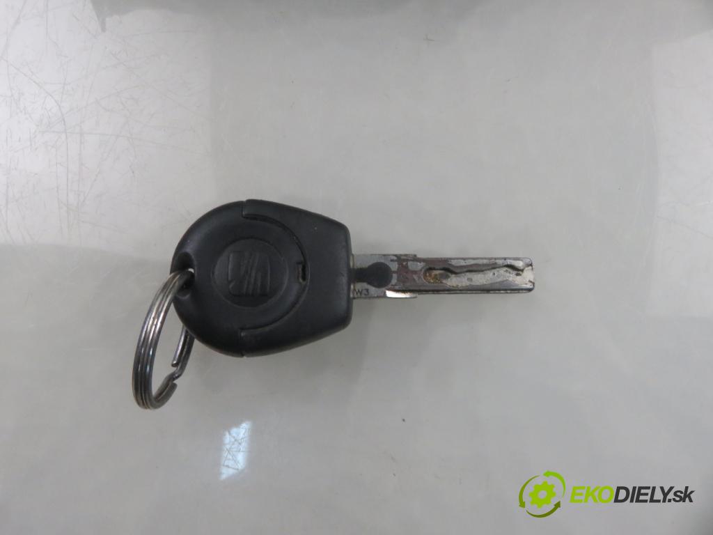 SEAT IBIZA III (6L1) HB 2003 55,00 1.4 TDI 75 - AMF 1422,00 spinačka 4B0905851C (Spínacia skrinka)