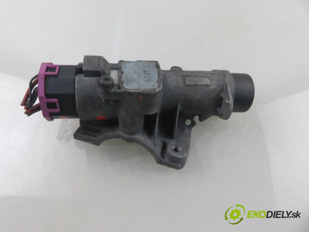 SEAT IBIZA III (6L1) HB 2003 55,00 1.4 TDI 75 - AMF 1422,00 spinačka 4B0905851C (Spínacia skrinka)