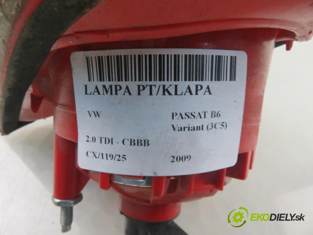 VW PASSAT B6 Variant (3C5) KOMBI 2009 125,00 2.0 TDI - CBBB 1968,00 Svetlo pravé zadné kufor 3C9945094