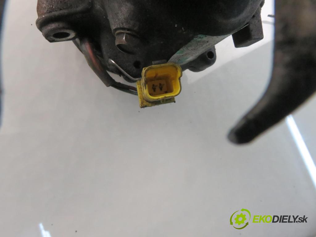 PEUGEOT 407 (6D_) SEDAN 2008 80,00 1.6 HDi 110 - 9HZ (DV6TED4) 1560,00 KOMPRESOR: klimatizácie 9660555280 (Kompresor klimatizácie)