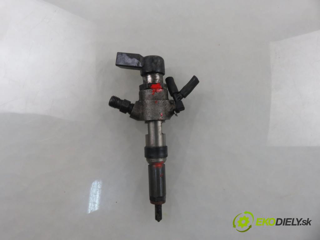 FORD FIESTA V (JH_, JD_) HB 2005 50,00 1.4 TDCi 8V 68 - F6JA 1399,00 vstrekovač 9654551080 (Vstrekovač paliva)