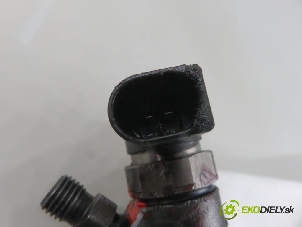 MERCEDES-BENZ KLASA S (W220) SEDAN 2001 145,00 S 320 CDI 197 - OM 613.960 3222,00 vstrekovač 0445110156 ; 6480700187 (Vstrekovač paliva)