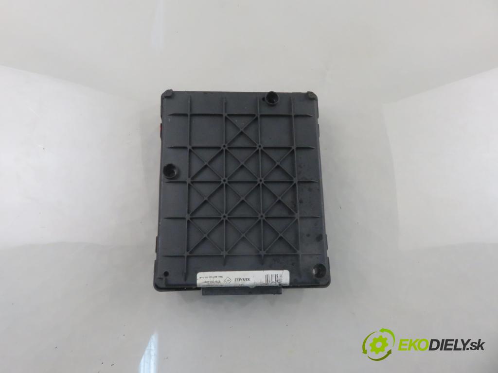 RENAULT MEGANE I Classic (LA0/1_) SEDAN 1998 66,00 1.6 e (LA0F, LA0S) - K7M 702 1598,00 MODUL BSI 7703297929 ; S108502300B