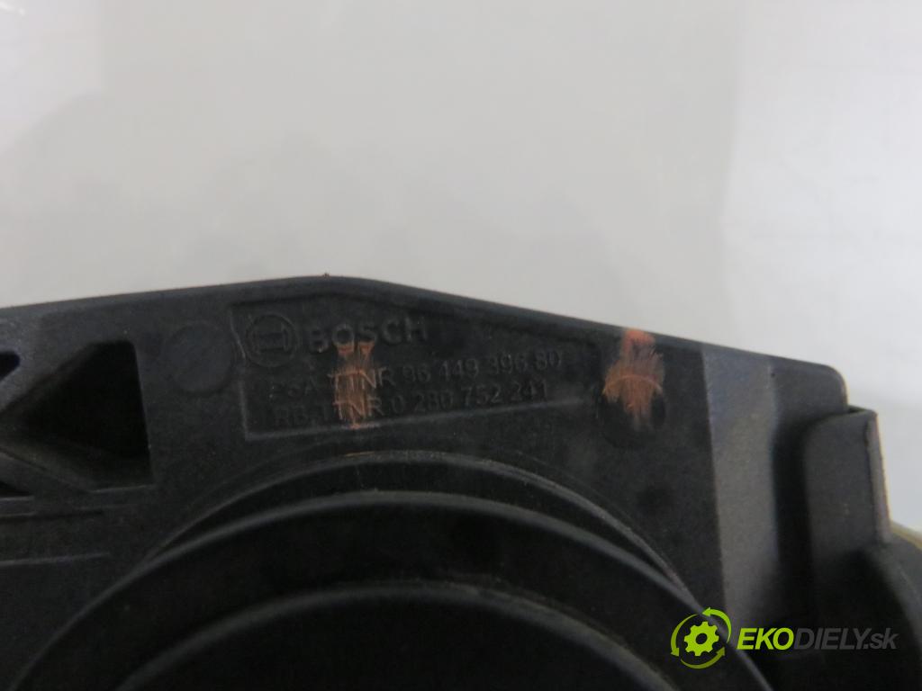 PEUGEOT 407 (6D_) SEDAN 2008 80,00 1.6 HDi 110 - 9HZ (DV6TED4) 1560,00 Potenciometer plynu 9644939680 ; 0280752241 (Potenciometer plynového pedálu)