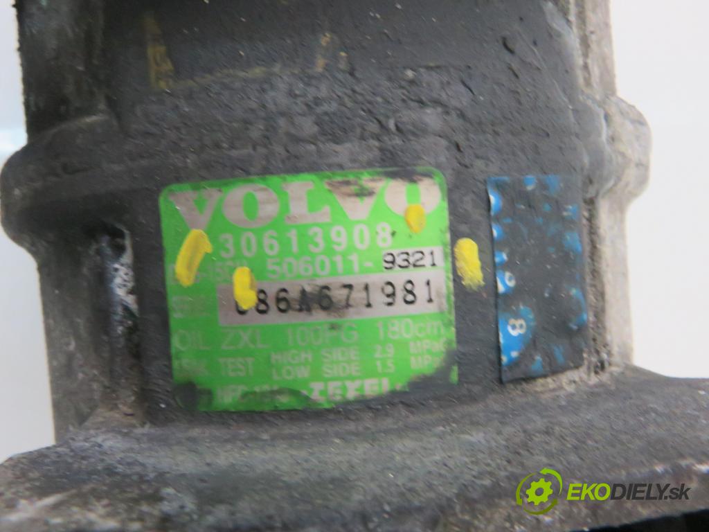 VOLVO V40 Kombi (645) KOMBI 2001 90,00 1.8 122 - B 4184 S2 1783,00 KOMPRESOR: klimatizácie 5060119321 ; 30613908 (Kompresor klimatizácie)