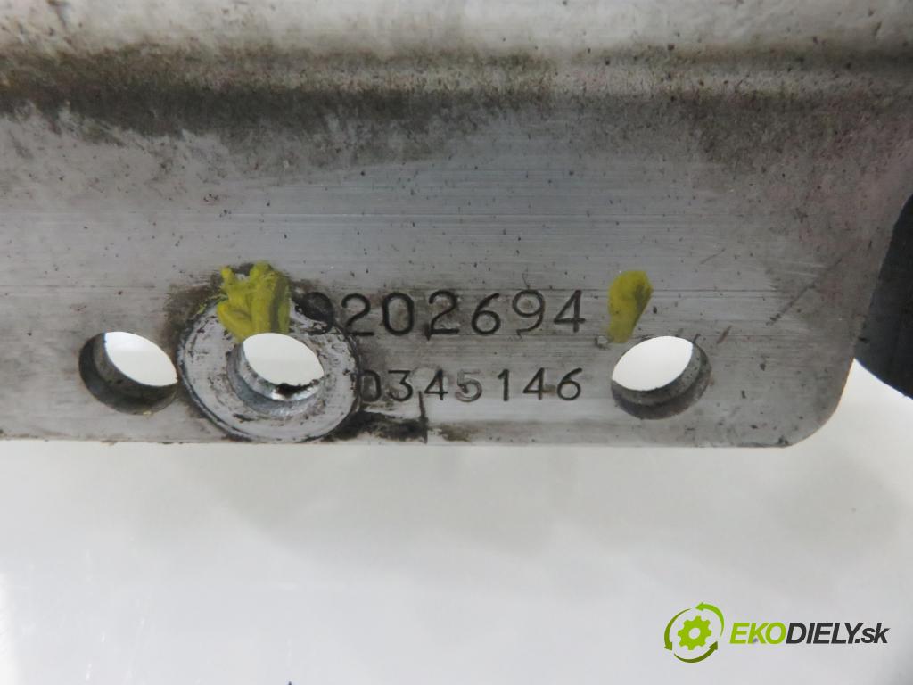 VOLVO V40 Kombi (645) KOMBI 2001 90,00 1.8 122 - B 4184 S2 1783,00 Lišta vstrekovacia 6900370 ; 9202694 (Vstrekovacia lišta)