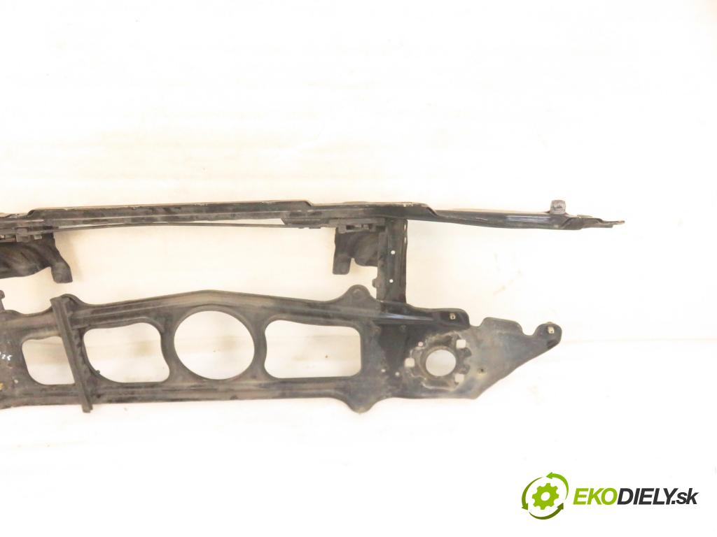 BMW 5 (E39) SEDAN 2001 100,00 520 d 136 - M47 D20 (204D1) 1951,00 Držiak predný 6910464