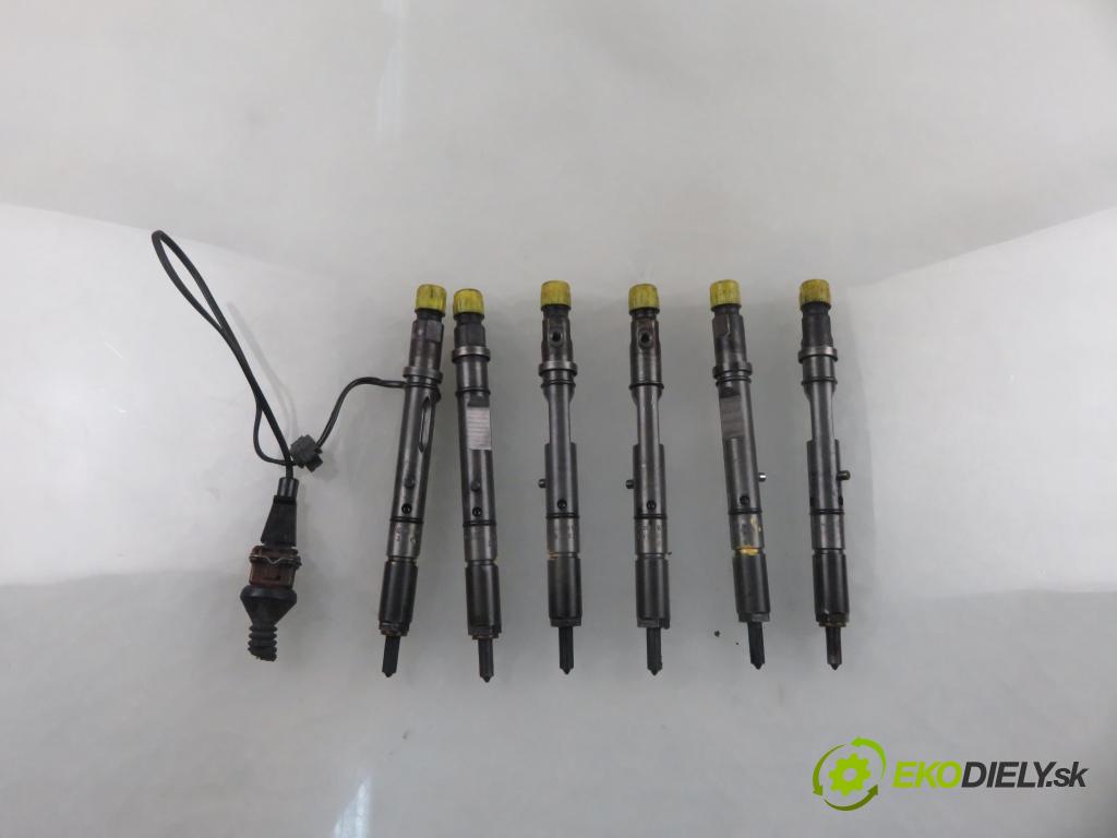 AUDI A6 Avant (4B5, C5) KOMBI 2000 132,00 2.5 TDI V6 180 quattro - AKE 2496,00 Vstrekovacie ventily 059130202B ; 0432133823 ; 059130201D (Vstrekovací ventil)