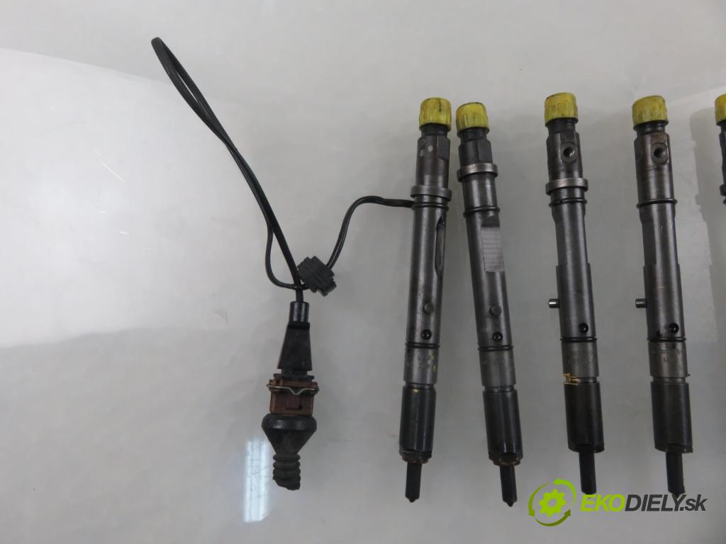 AUDI A6 Avant (4B5, C5) KOMBI 2000 132,00 2.5 TDI V6 180 quattro - AKE 2496,00 Vstrekovacie ventily 059130202B ; 0432133823 ; 059130201D (Vstrekovací ventil)