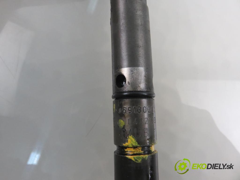 AUDI A6 Avant (4B5, C5) KOMBI 2000 132,00 2.5 TDI V6 180 quattro - AKE 2496,00 Vstrekovacie ventily 059130202B ; 0432133823 ; 059130201D (Vstrekovací ventil)