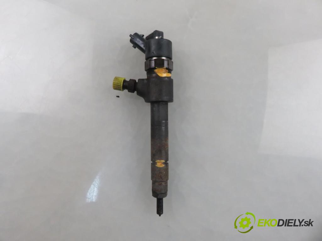 FIAT CROMA (194_) KOMBI 2005 88,00 1.9 D Multijet 120 - 939 A1.000 1910,00 vstrekovač 0445110244 (Vstrekovač paliva)