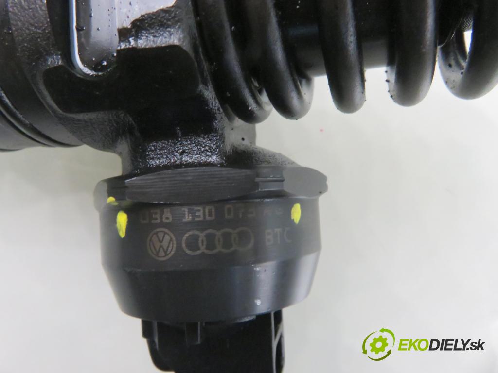 SEAT ALTEA (5P1) MINIVAN 2005 77,00 1.9 TDI PD 105 - BJB 1896,00 vstříkovač 038130073AG ; 0414720215 (Vstřikovač paliva)
