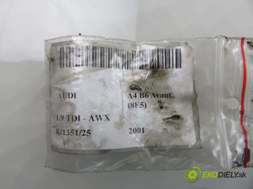 AUDI A4 Avant (8E5, B6) KOMBI 2001 96,00 1.9 TDI - AWX 1896,00 Vstrekovač 038130073AN ; 0414720209 (Vstrekovač paliva)