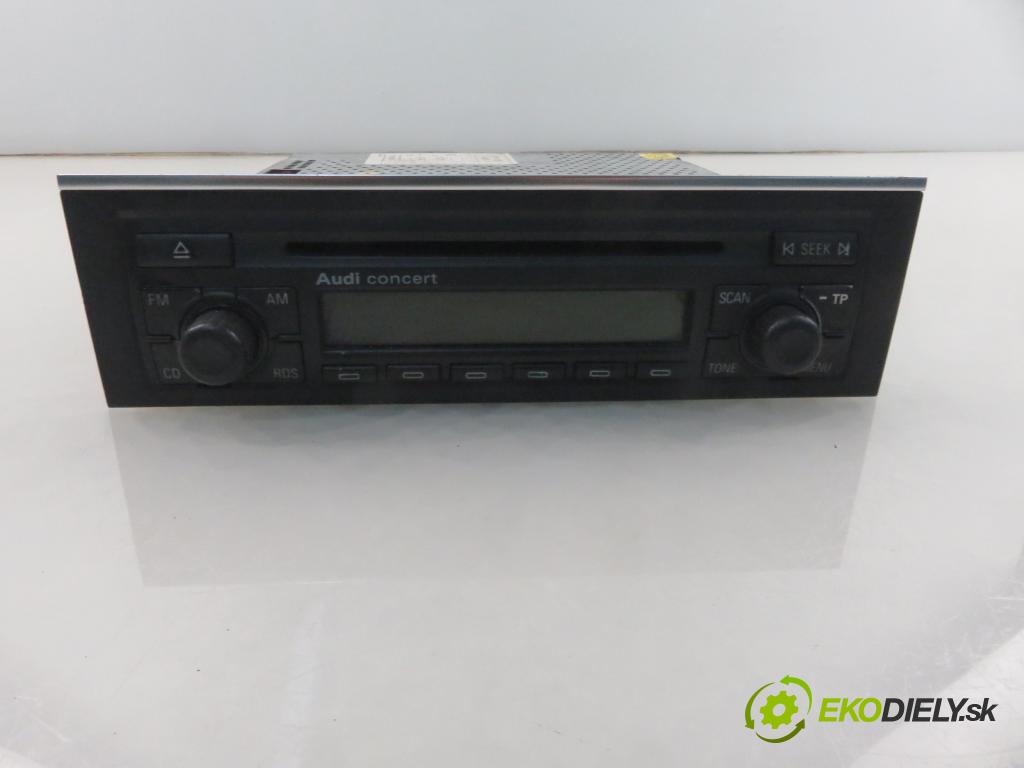 AUDI A4 Avant (8E5, B6) KOMBI 2001 96,00 1.9 TDI - AWX 1896,00 RADIO CD 8E0057186X
