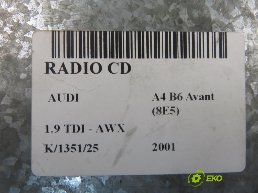 AUDI A4 Avant (8E5, B6) KOMBI 2001 96,00 1.9 TDI - AWX 1896,00 RADIO CD 8E0057186X