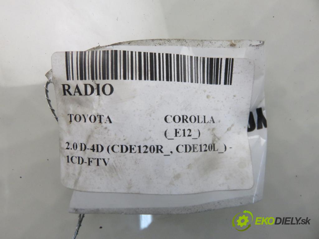 TOYOTA COROLLA (_E12_) HB 2004 66,00 2.0 D-4D 1995,00 RADIO CD 8612002380