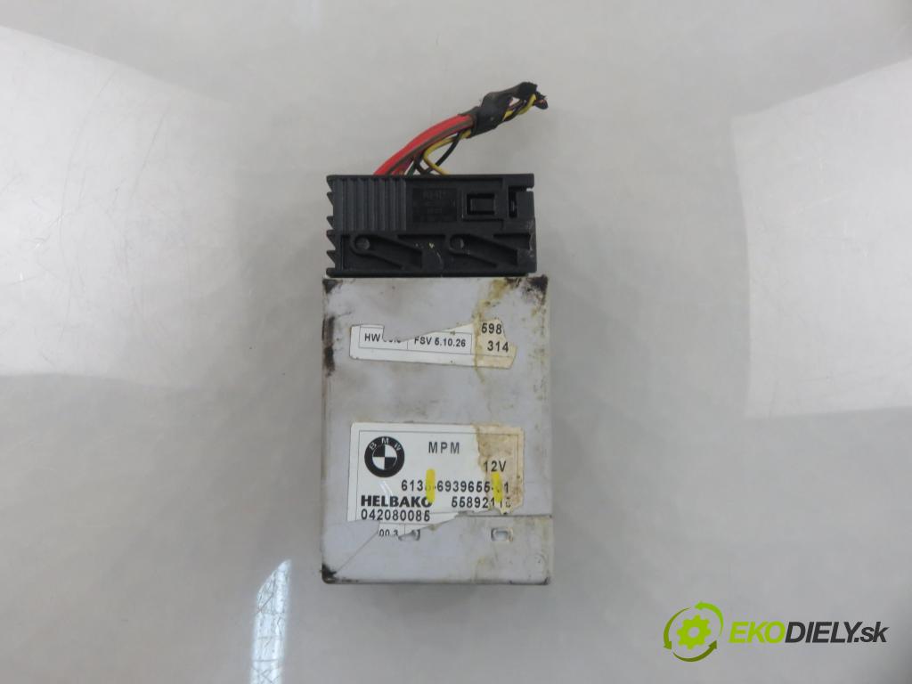 BMW 5 (E60) SEDAN 2004 130,00 525 d - M57 D25 177 (256D2) 2497,00 řídící jednotka pumpy 6939655
