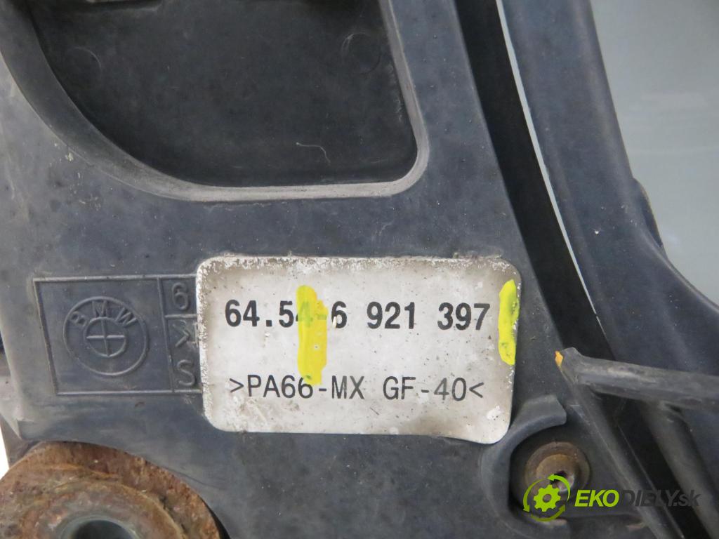 BMW 5 (E39) SEDAN 2001 100,00 520 d 136 - M47 D20 (204D1) 1951,00 ventilátor chladič PODNEBÍ / VODA 6921397