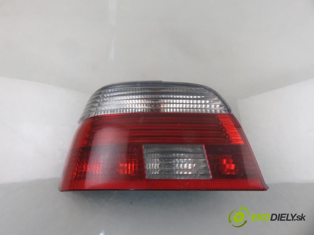 BMW 5 (E39) SEDAN 2001 100,00 520 d 136 - M47 D20 (204D1) 1951,00 světlo levé zadní 6902527