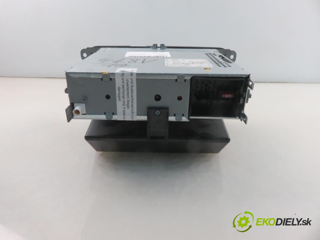 SKODA FABIA II (542) HB 2014 63,00 1.4 - CGGB 1390,00 RADIO CD 5J0035152D