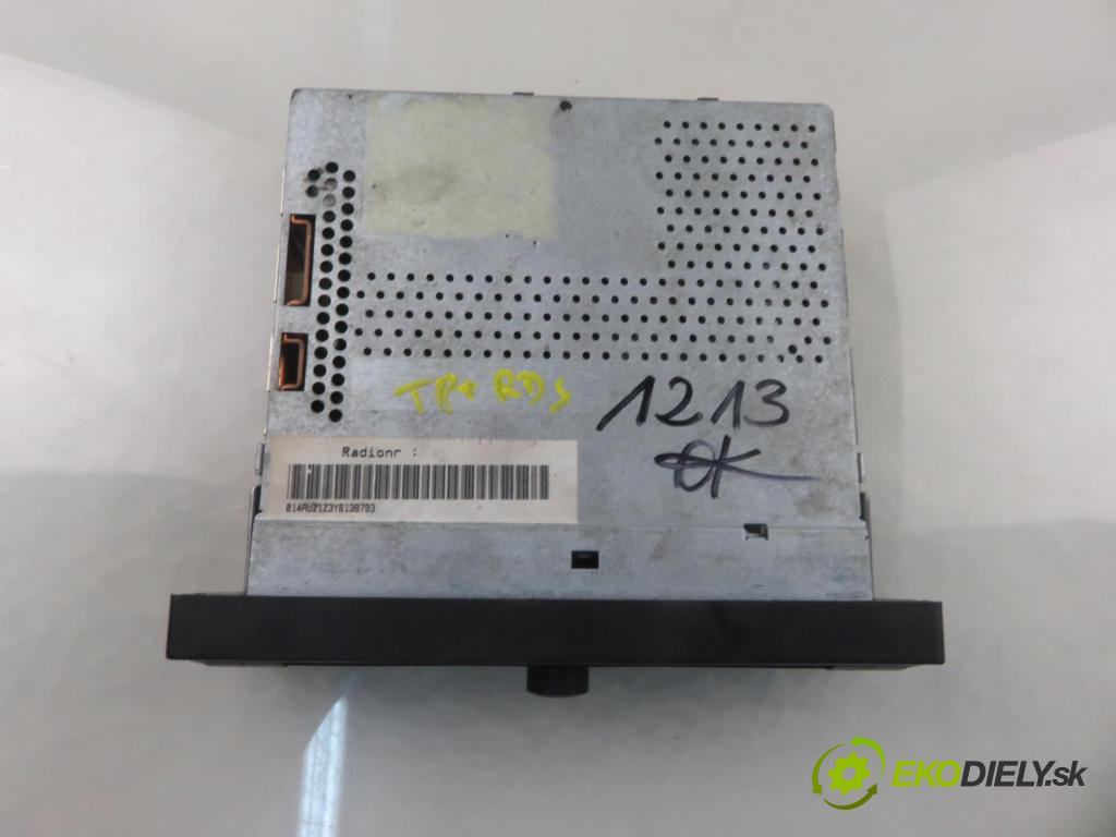AUDI A6 Avant (4B5, C5) KOMBI 2000 132,00 2.5 TDI V6 180 quattro - AKE 2496,00 RADIO modul 4B0035186E