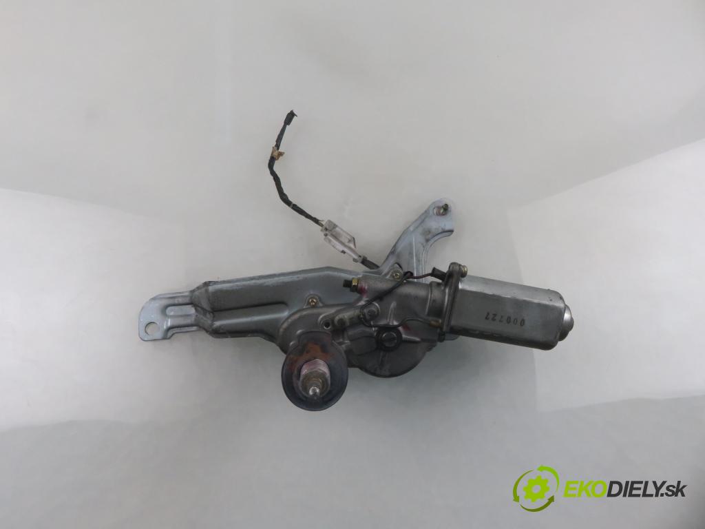 KIA SPORTAGE (K00) TERENOWY 2000 61,00 2.0 TD 4WD 83 - RF 1998,00 motorek stěrače ZADNÍ: 035111350