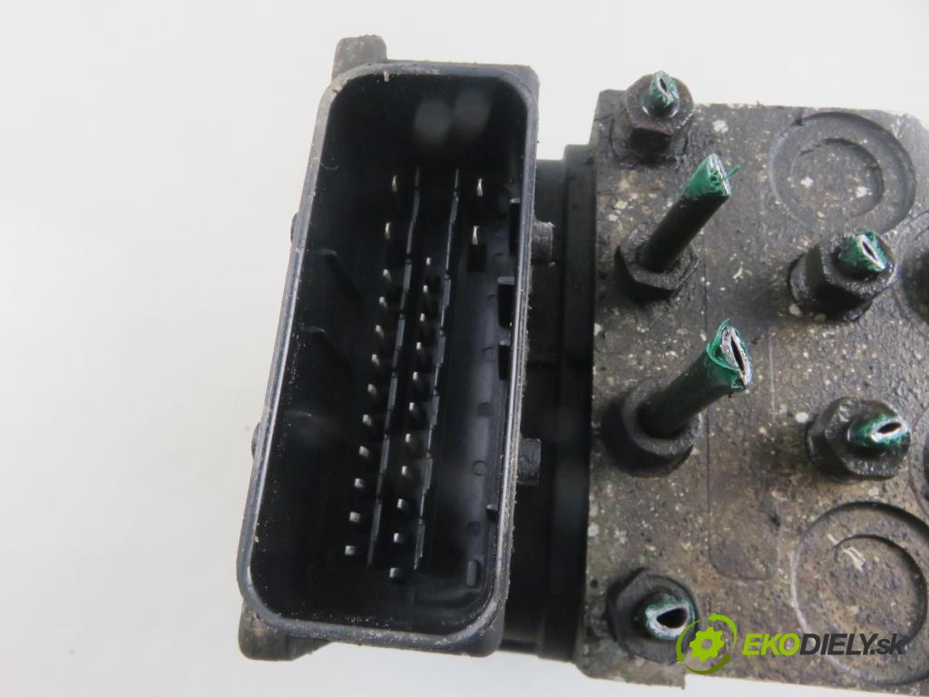 OPEL MOVANO Furgon (X70) FURGON 2004 0,00 2.5 DTi - G9U 754 2464,00 Pumpa ABS 13664106 ; 8200196053 (Pumpa ABS)