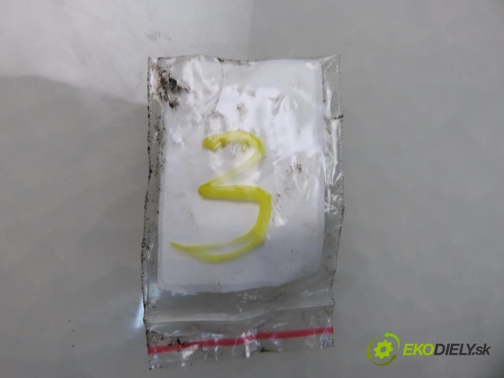 FORD FIESTA V (JH_, JD_) HB 2007 50,00 1.4 TDCi 68 - F6JB 1399,00 vstrekovač 9654551080 (Vstrekovač paliva)