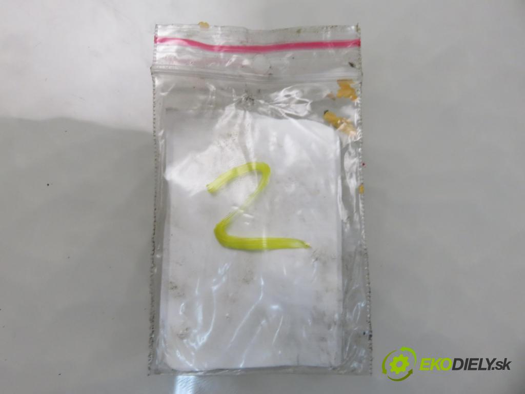 CITROEN C3 I (FC_) HB 2003 50,00 1.4 HDi - 8HZ (DV4TD) 1398,00 vstrekovač 9649574480 (Vstrekovač paliva)