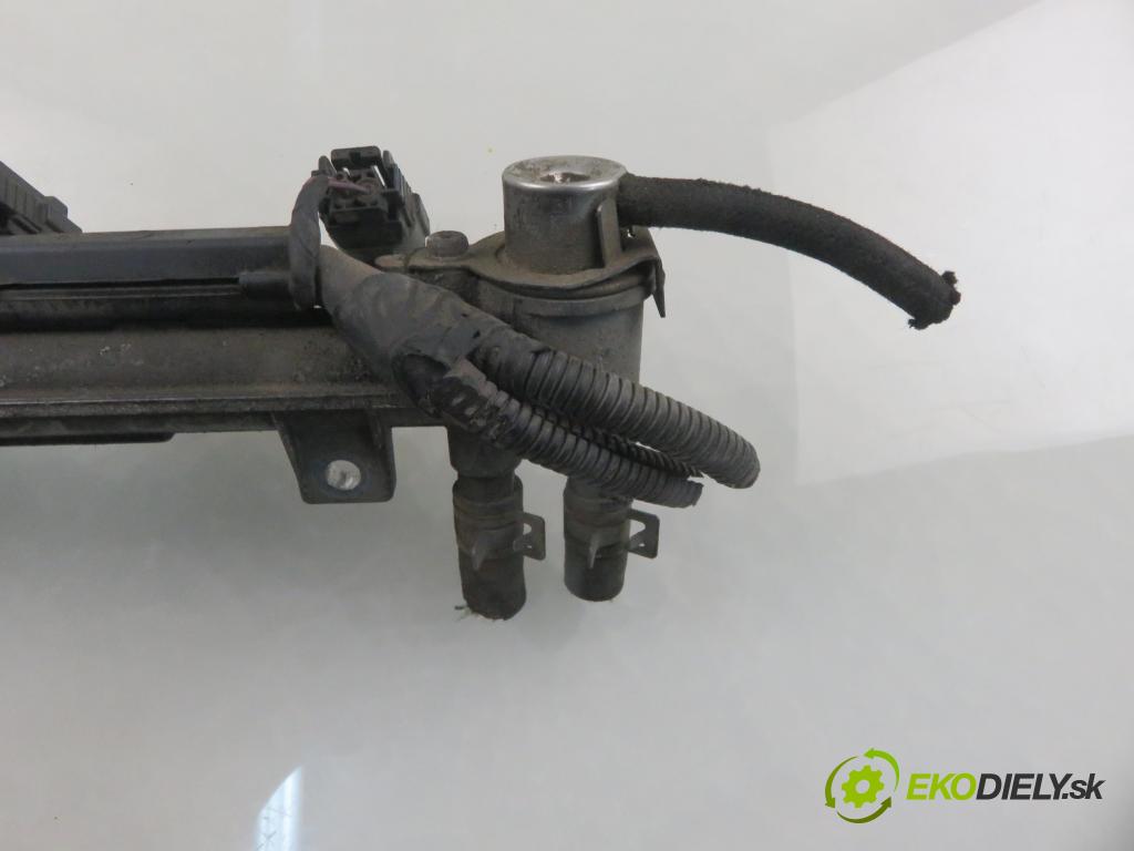 SEAT LEON (1M1) HB 2005 77,00 1.6 16 V - BCB 1598,00 Lišta vstrekovacia 036031T ; 036133319AL ; IWP123 (Vstrekovacia lišta)