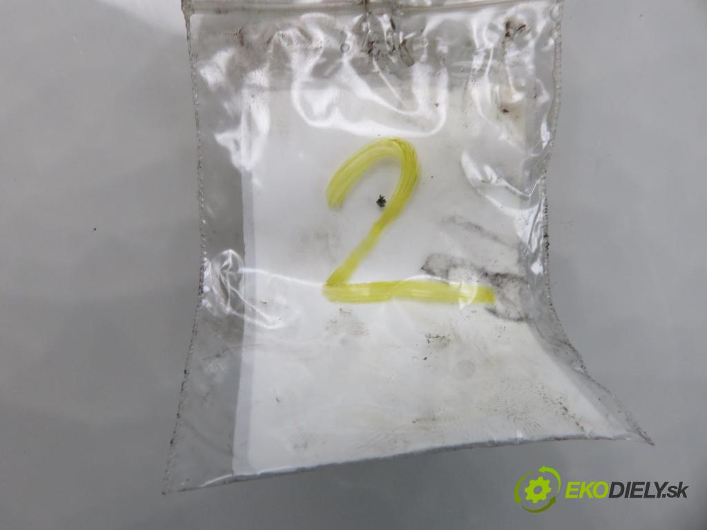 MITSUBISHI SPACE STAR nadwozie wielkoprzestrzenne (MPV) (DG_A) MINIVAN 2000 75,00 1.9 DI-D 102 - F9Q1 1870,00 vstrekovač 0445110021 ; 7700111014 (Vstrekovač paliva)