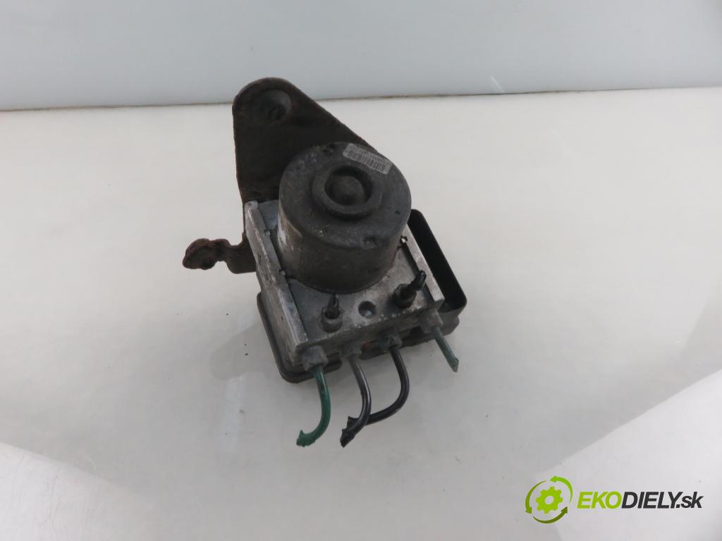 PEUGEOT 206 SW (2E/K) KOMBI 2003 80,00 1.6 16V 109 - NFU (TU5JP4) 1587,00 Pumpa ABS 10097011053 ; 5WK84105 (Pumpa ABS)