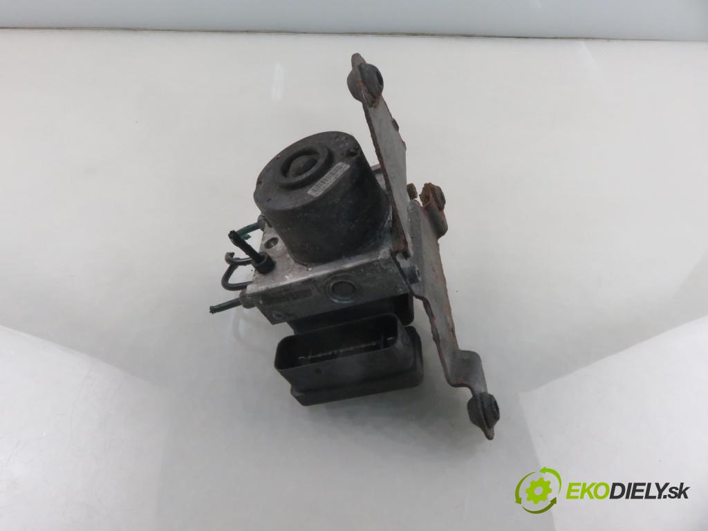 PEUGEOT 206 SW (2E/K) KOMBI 2003 80,00 1.6 16V 109 - NFU (TU5JP4) 1587,00 Pumpa ABS 10097011053 ; 5WK84105 (Pumpa ABS)