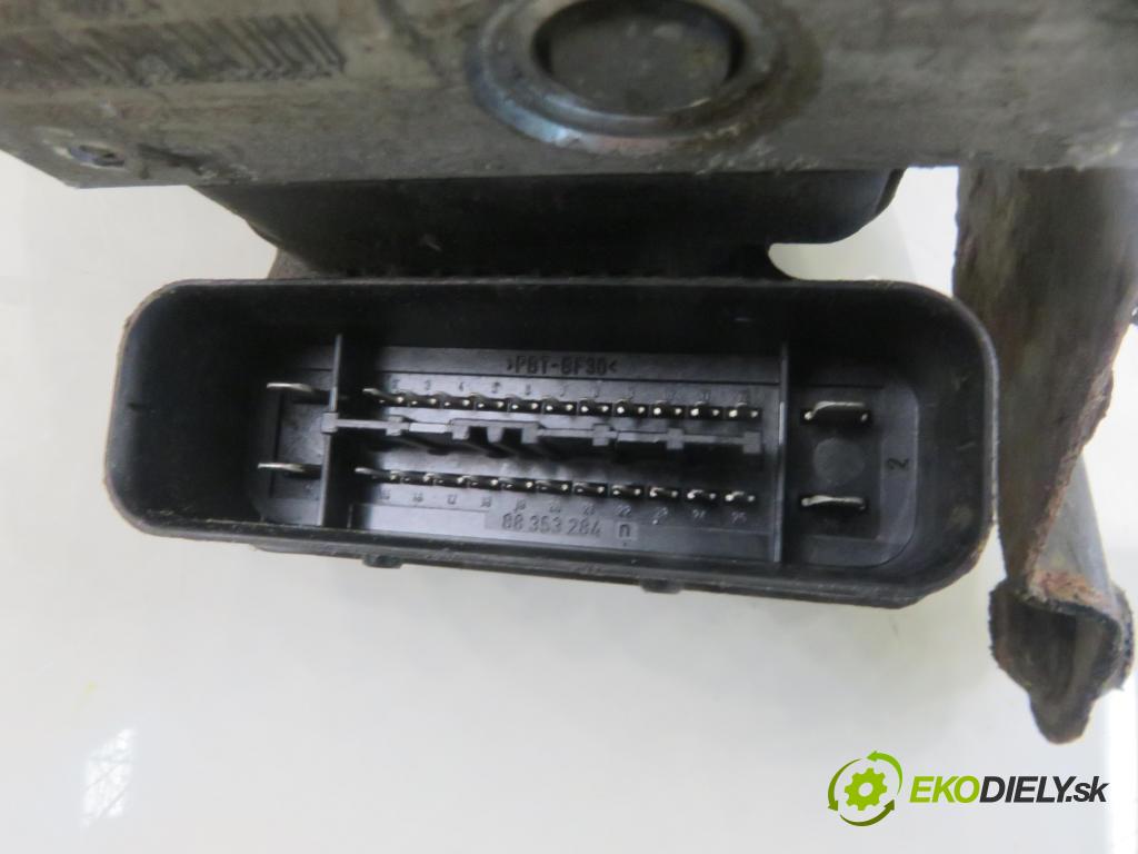 PEUGEOT 206 SW (2E/K) KOMBI 2003 80,00 1.6 16V 109 - NFU (TU5JP4) 1587,00 Pumpa ABS 10097011053 ; 5WK84105 (Pumpa ABS)