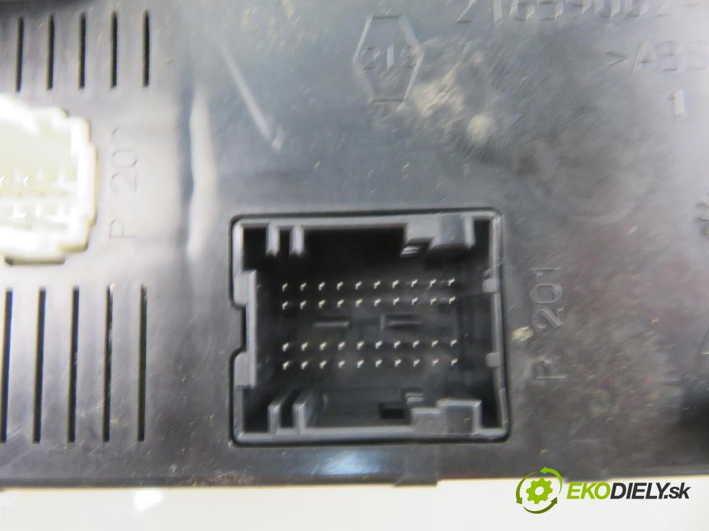 RENAULT CLIO II (BB_, CB_) HB 2003 55,00 1.2 16V 75 - D4F 712 1149,00 MODUL BSI 8200234045