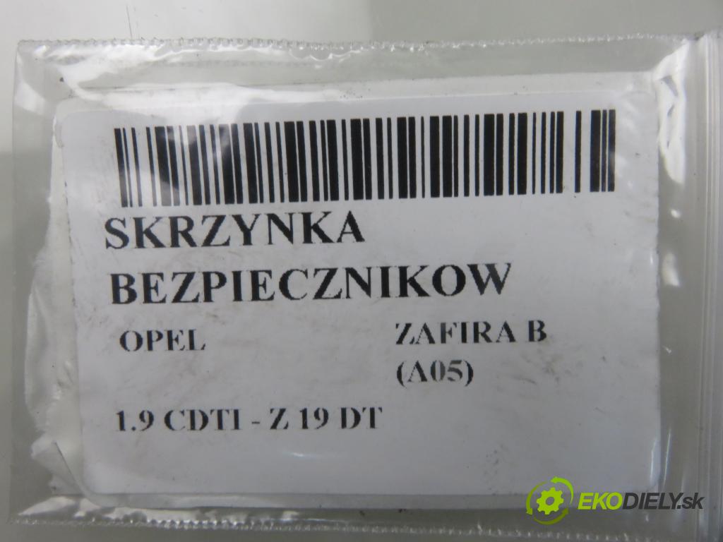 OPEL ZAFIRA B (A05) MINIVAN 2005 88,00 1.9 CDTI 8V 120 - Z 19 DT 1910,00 skříňka POJISTKY: 5DK00866848 ; 13206748GU