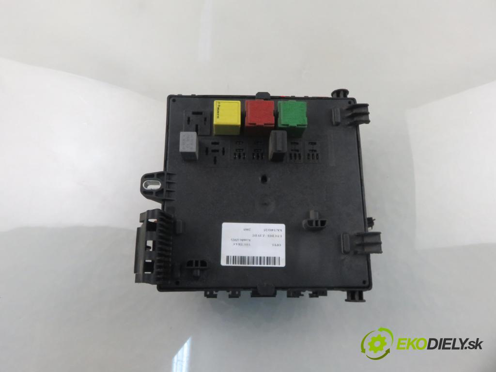 OPEL VECTRA C Kombi (Z02) KOMBI 2005 88,00 1.9 CDTI - Z 19 DT 1910,00 MODUL BSI 13189924EU
