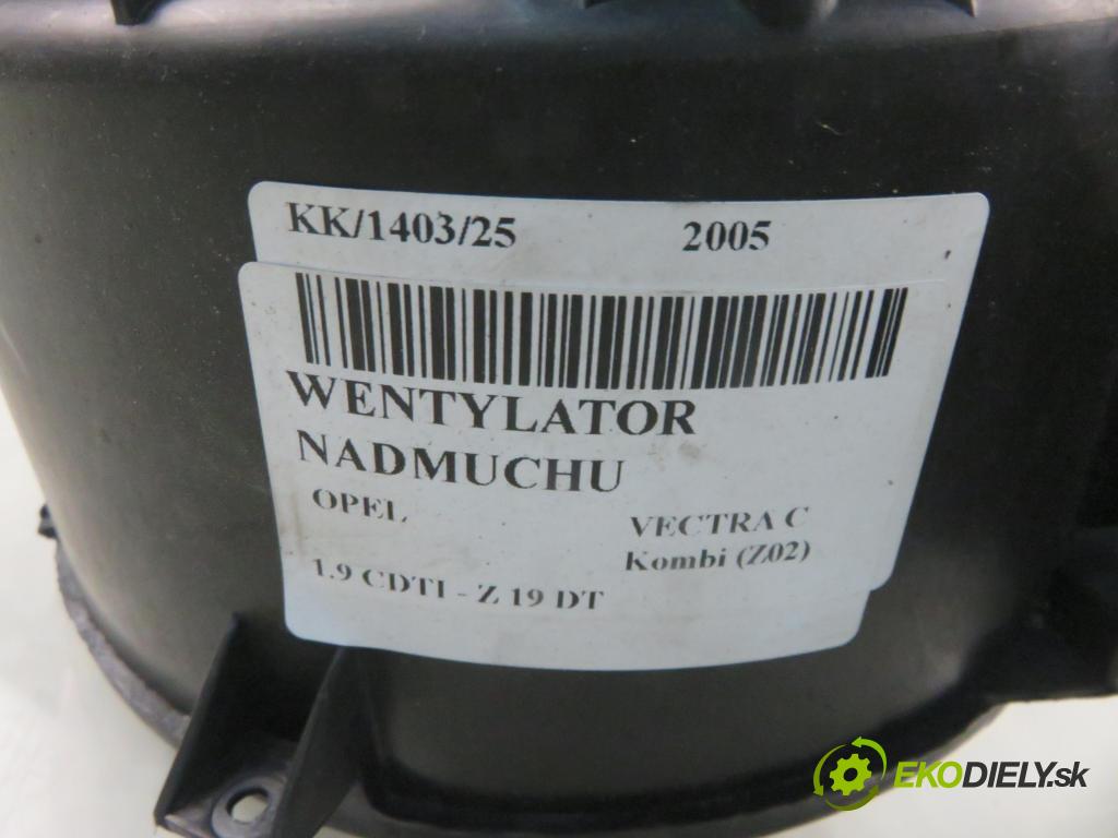 OPEL VECTRA C Kombi (Z02) KOMBI 2005 88,00 1.9 CDTI - Z 19 DT 1910,00 ventilátor větráku TG26