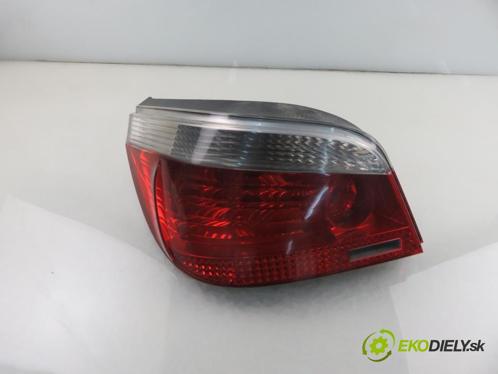 BMW 5 (E60) SEDAN 2004 130,00 525 d - M57 D25 177 (256D2) 2497,00 Svetlo ľavé zadné 6910767