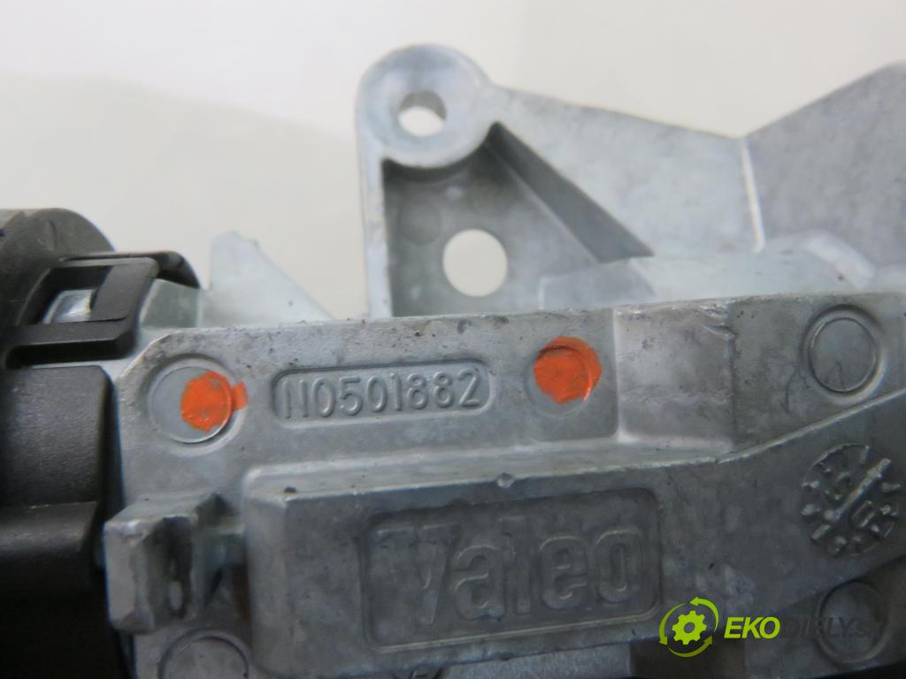 OPEL ZAFIRA B (A05) MINIVAN 2005 88,00 1.9 CDTI 8V 120 - Z 19 DT 1910,00 spinačka N0501882 (Spínacia skrinka)