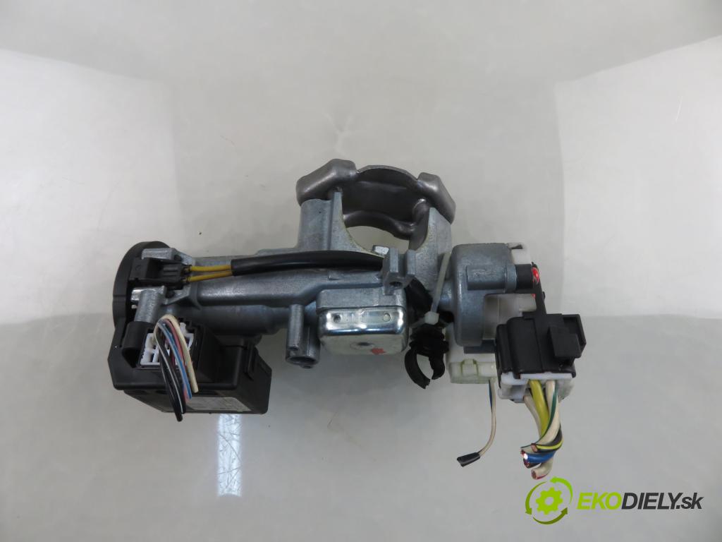 SUZUKI GRAND VITARA II (JT, TE, TD) SUV 2006 103,00 2.0 140 (JB420W) - J20A 1995,00 spínačka / VLOŽKY SLS18 ; 3397065J00 ; 5WK49182