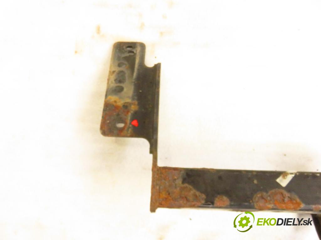 FIAT CROMA (194_) KOMBI 2005 88,00 1.9 D Multijet 120 - 939 A1.000 1910,00 Hák 306263 ; 001962