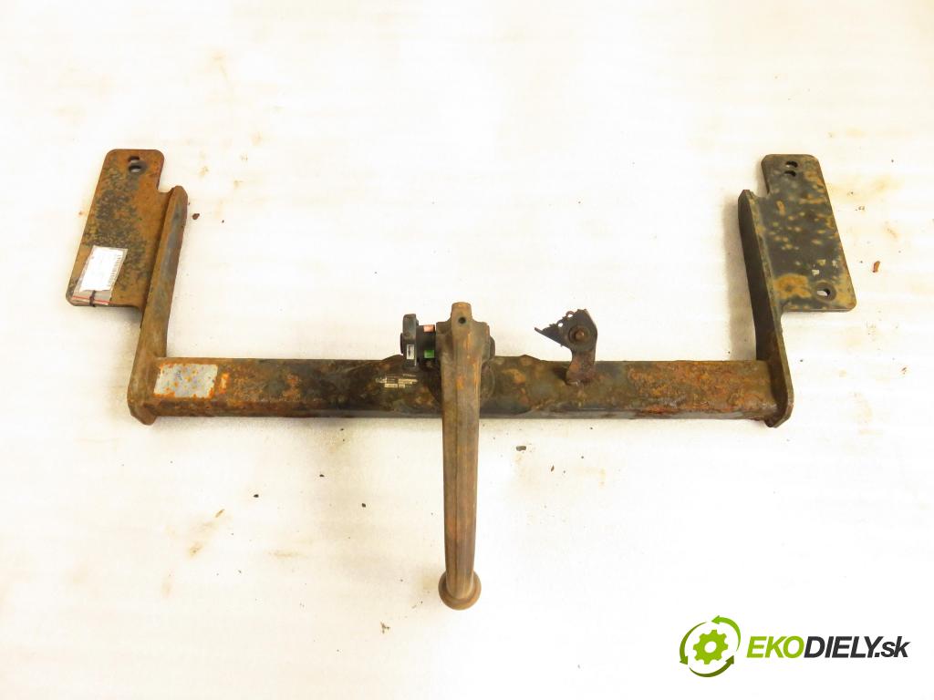 FIAT CROMA (194_) KOMBI 2005 88,00 1.9 D Multijet 120 - 939 A1.000 1910,00 Hák 306263 ; 001962