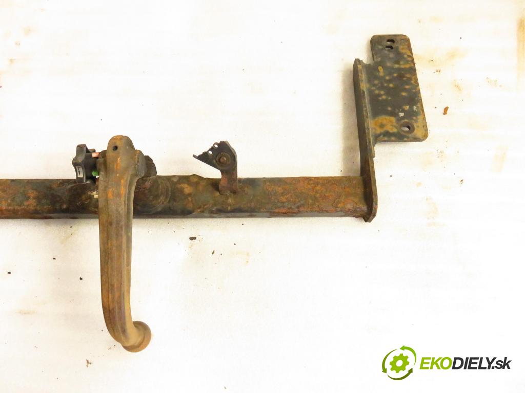 FIAT CROMA (194_) KOMBI 2005 88,00 1.9 D Multijet 120 - 939 A1.000 1910,00 Hák 306263 ; 001962