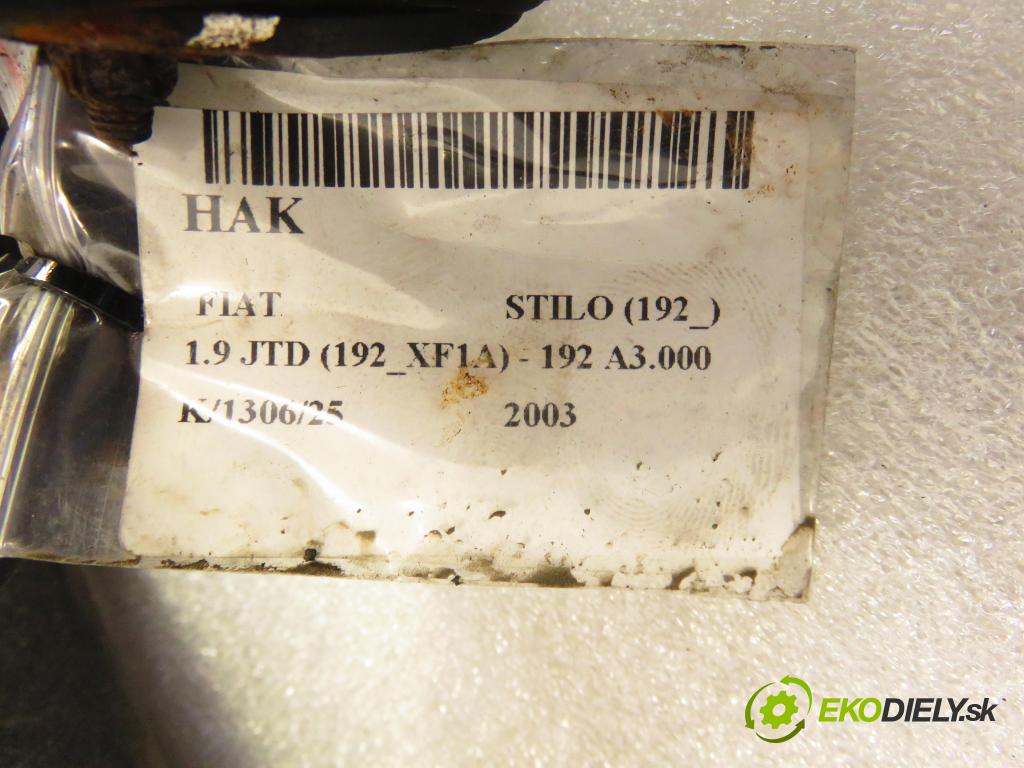 FIAT STILO (192_) HB 2003 59,00 1.9 JTD (192_XF1A) - 192 A3.000 1910,00 Hák 2558N