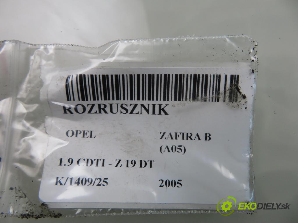 OPEL ZAFIRA B (A05) MINIVAN 2005 88,00 1.9 CDTI 8V 120 - Z 19 DT 1910,00 Štartér  (Štartér)