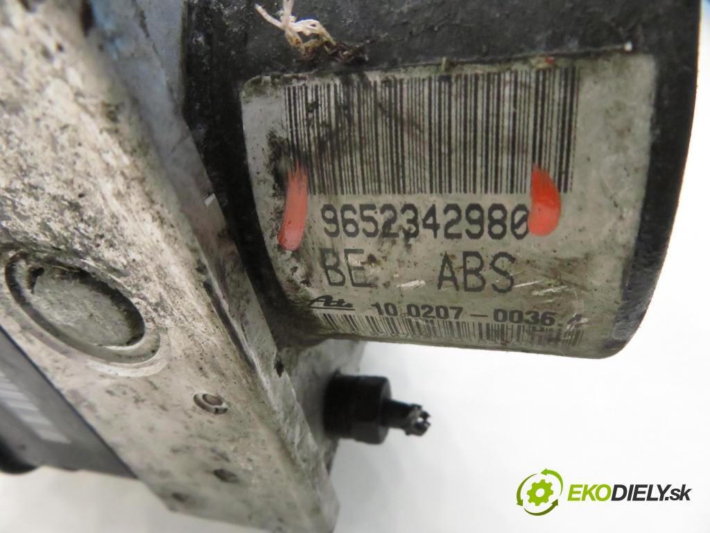 PEUGEOT 206 liftback (2A/C) HB 2004 51,00 1.4 HDi - 8HX (DV4TD) 1398,00 Pumpa ABS 10097011143 ; 9652342980 (Pumpa ABS)