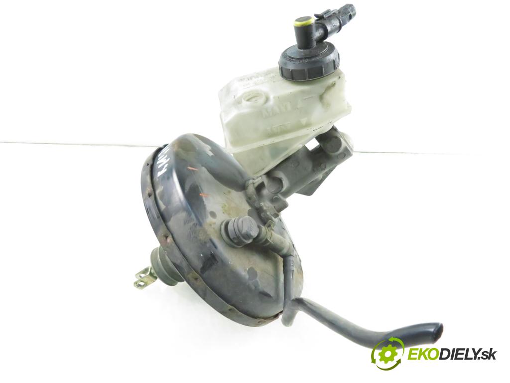 RENAULT CLIO II (BB_, CB_) HB 2003 55,00 1.2 16V 75 - D4F 712 1149,00 posilovač 8200193383 (Servočerpadlo)