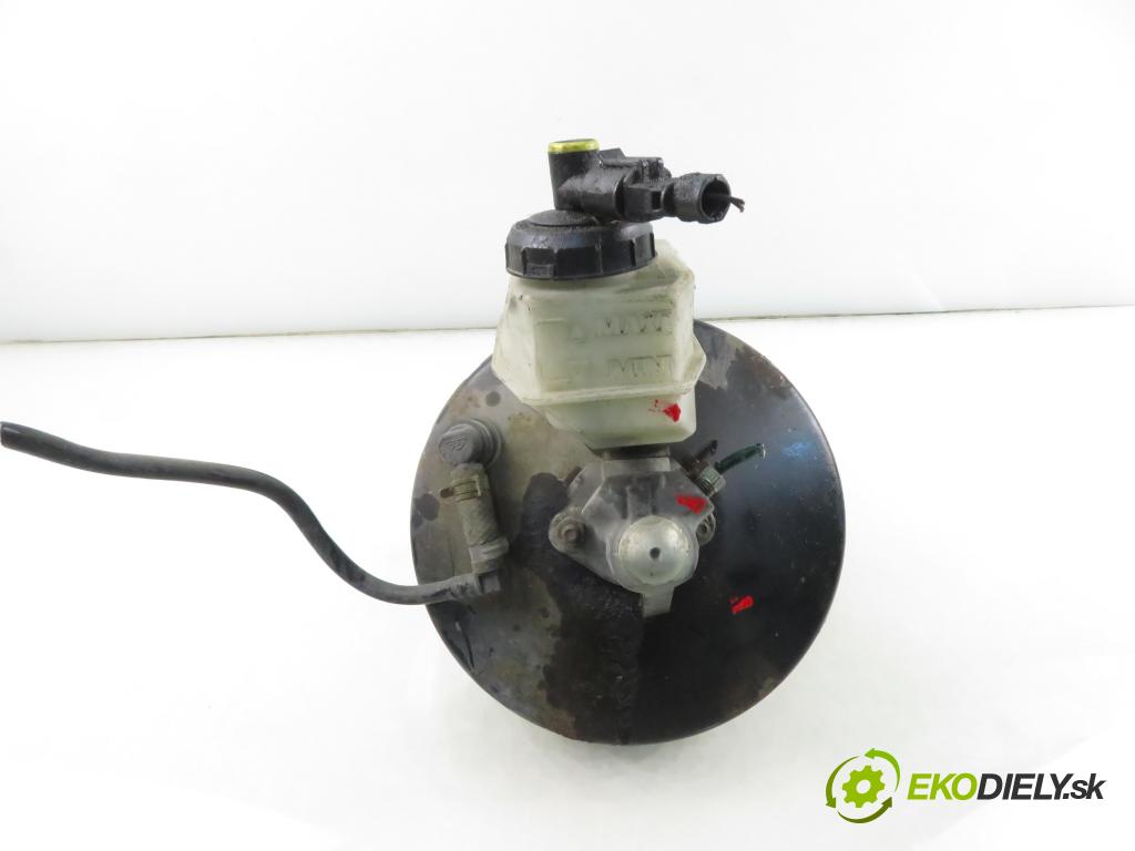 RENAULT CLIO II (BB_, CB_) HB 2003 55,00 1.2 16V 75 - D4F 712 1149,00 posilovač 8200193383 (Servočerpadlo)